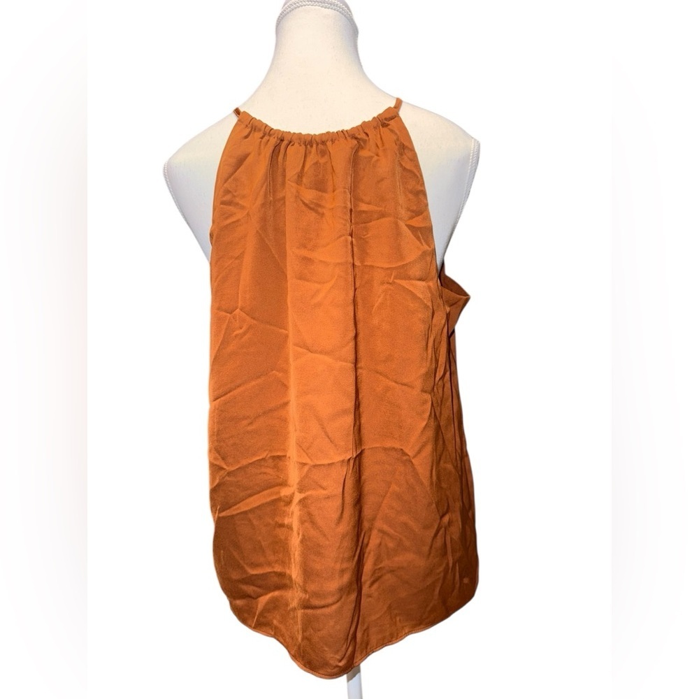 Banana Republic Halter Neck Cutout Top
Size Small | New with Tags - Picture 3 of 6